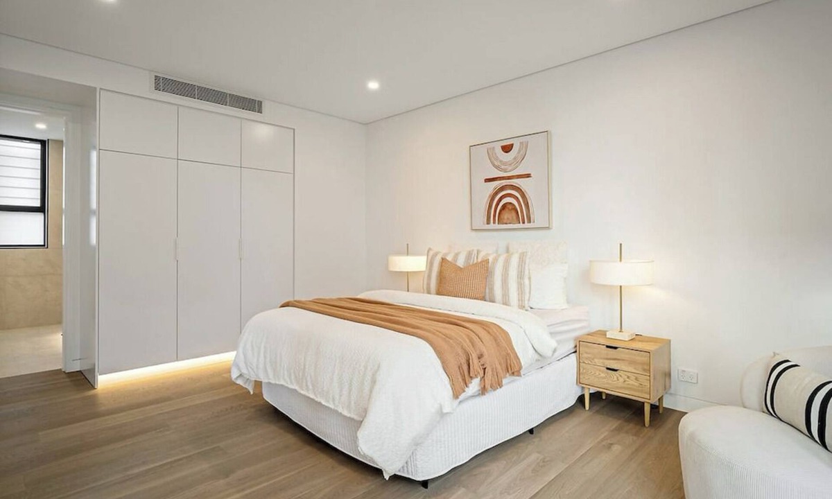 Kyle Bay House | Kyle Bay House - Luxury New Build 4 Bed, Steps to the Water