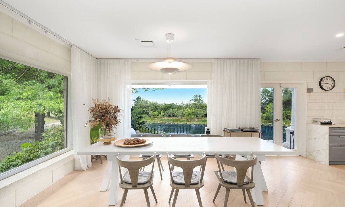 Wentworth Falls House | LAKE HOUSE AT TABLELAND ESTATE PRIVATE LAKE RETREAT