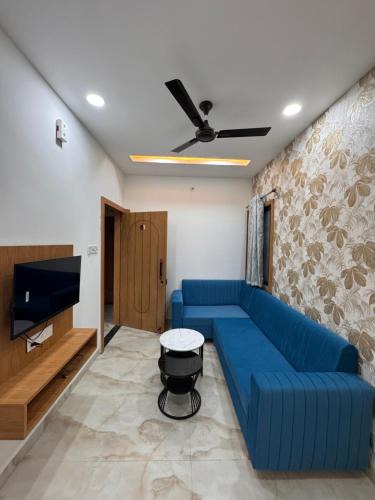 Indore Bed & Breakfast | Leela Shri by StaySure