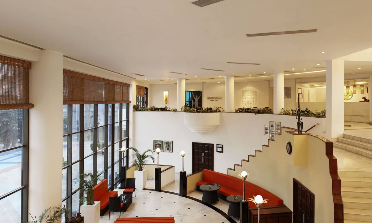 Ellis Bridge Hotel | Lemon Tree Hotel, Ahmedabad