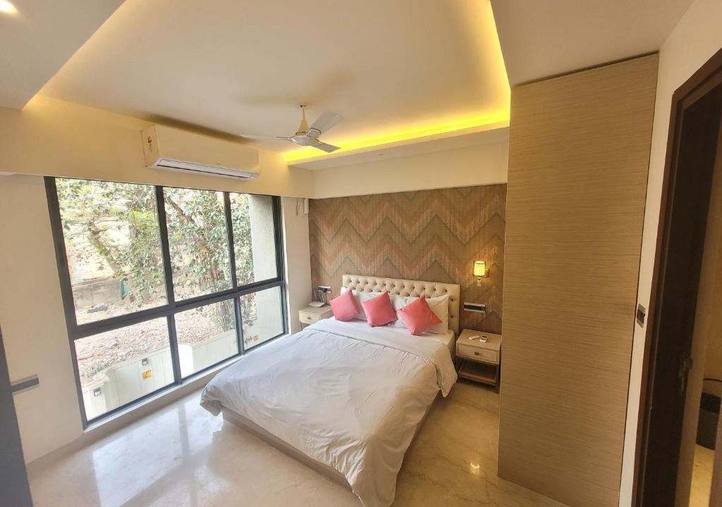 Kurla Apartment | Lite Stays - Kurla West