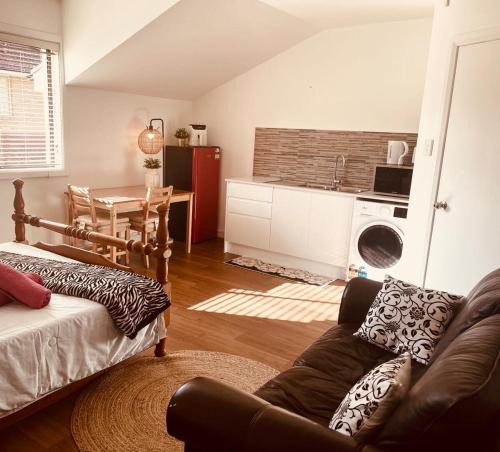 Norwest House | Love Cottage