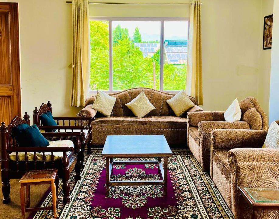 Rajbagh Villa | Luxe 3BHK 3 Pvt Balcony Wifi rajbaghstays