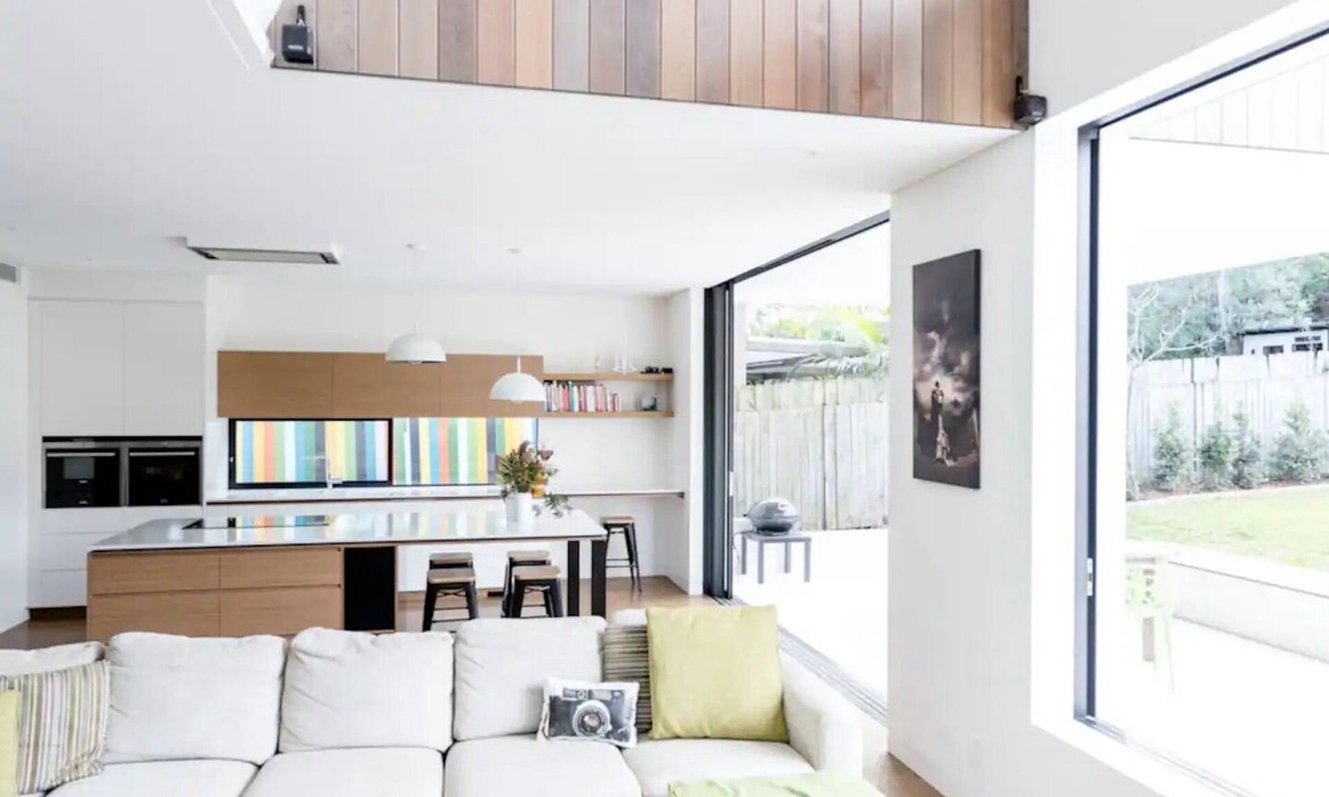 Lane Cove West House | Luxurious resort-style living with pool, Sydney