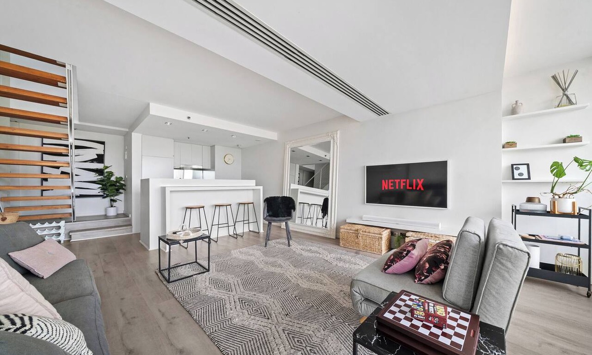 Darlinghurst Apartment | Luxury Sydney Residence | Pool, Gym & City Views