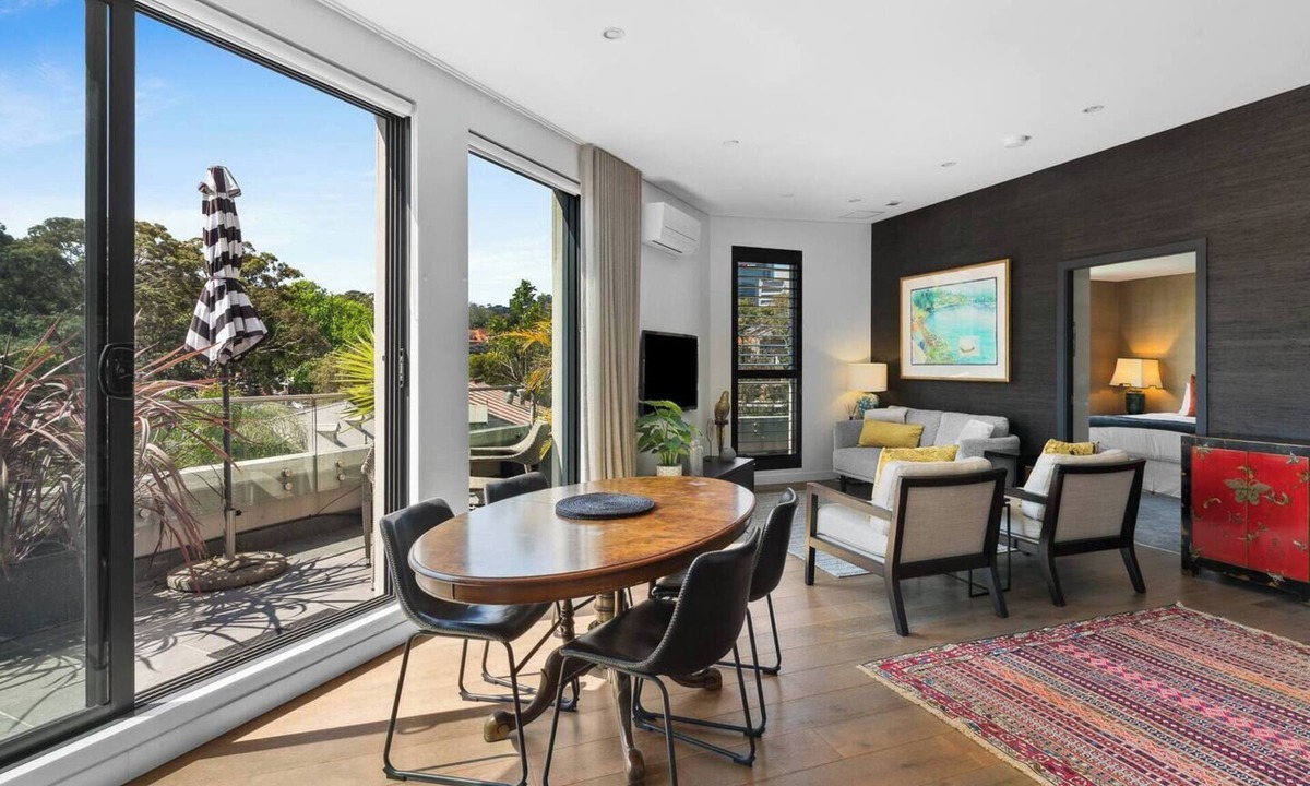 Waverton Apartment | Luxury Waverton Boutique Escape in Village Setting