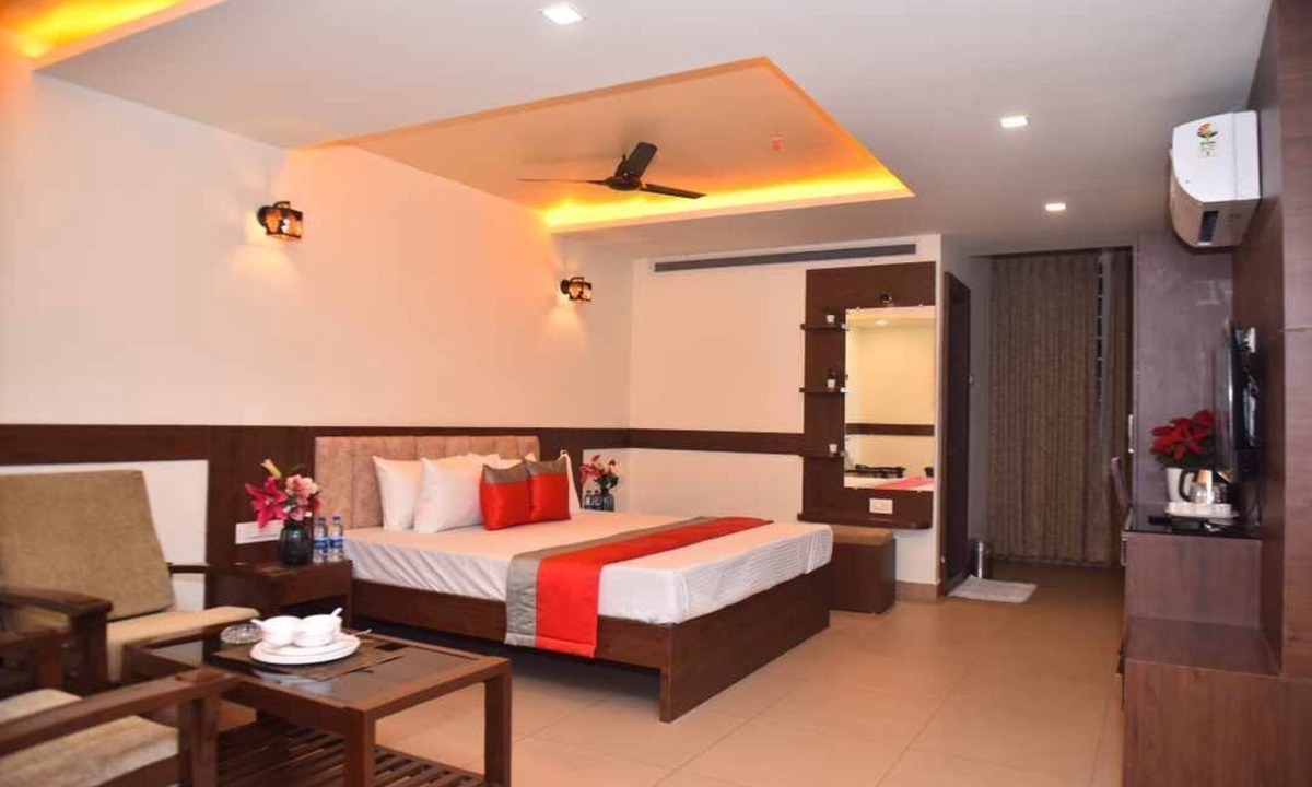 Dharwad Hotel | M R RESIDENCY DHARWAD