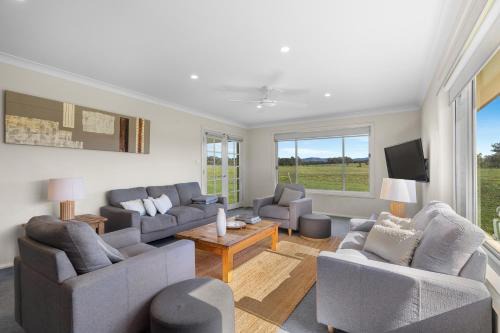 Lovedale House | Madigan Cottages | Homestead Cottage