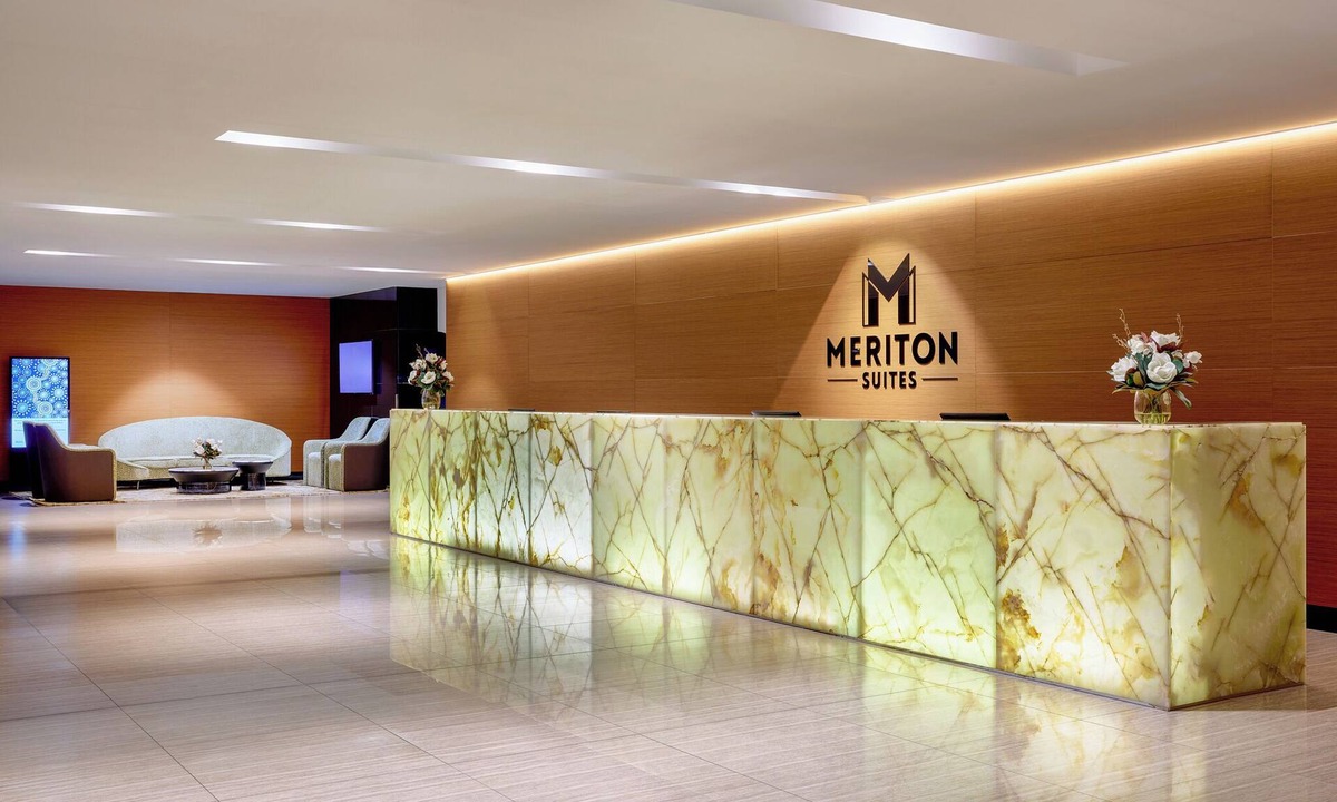 Haymarket Apartment | Meriton Suites Campbell Street, Sydney