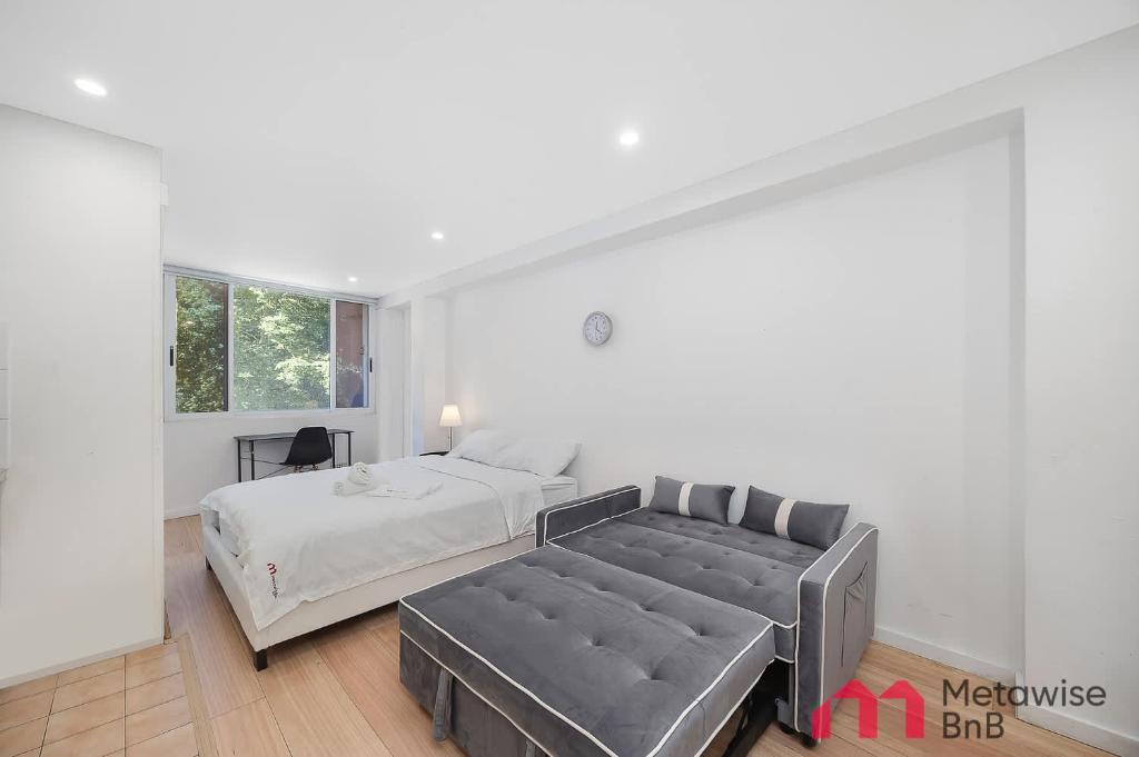 Rushcutters Bay Apartment | MetaWise BnB Modern Studio by Rushcutters Bay 1
