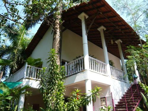Mazal Waddo Bed & Breakfast | Michèle's Garden