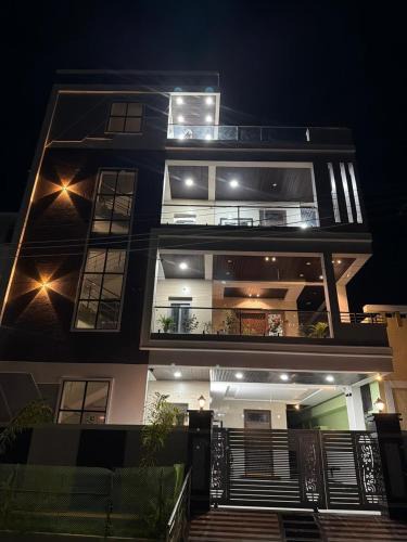 Hanmakonda Apartment | Mihira Home Stays, Kazipet
