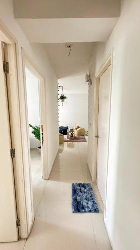 Chandkheda Apartment | Modern 3BHK Retreat With Ample Space & Comfort