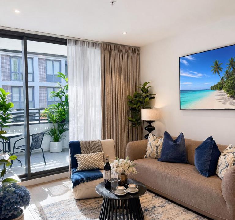 Chinatown Apartment | Modern Urban Oasis in the Heart of Chinatown