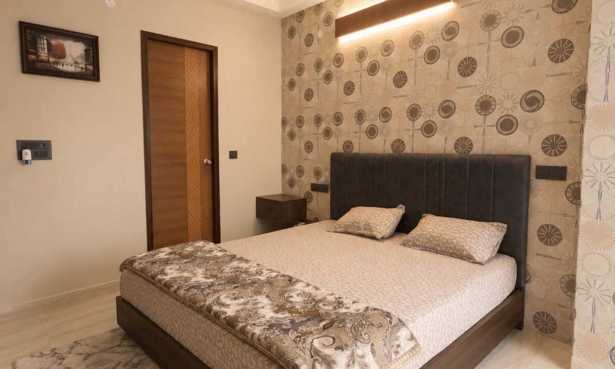 Rishikesh Bed & Breakfast | Moksha Zen Luxury 2BHK|Epic Rooftop Mountain view