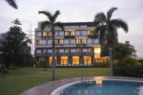 Muzaffarnagar Hotel | Moolchand Resort