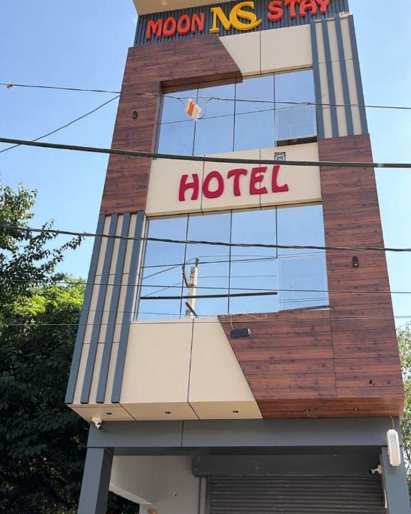 Panipat Hotel | Moon Stays Newly Build I Couple Friendly I Panipat