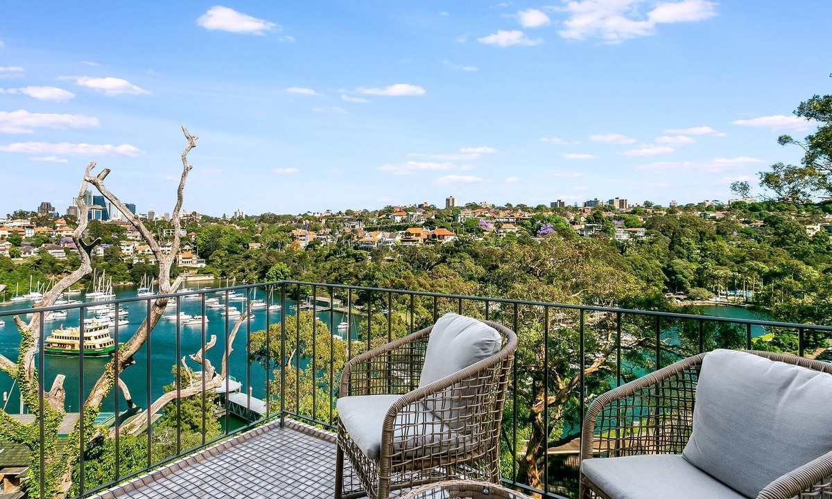 Mosman Apartment | Mosman Bay - MOS17 - Mosman Street - Bright 1BR with Balcony Sparkling Mosman Bay Views Near Ferry Cafes