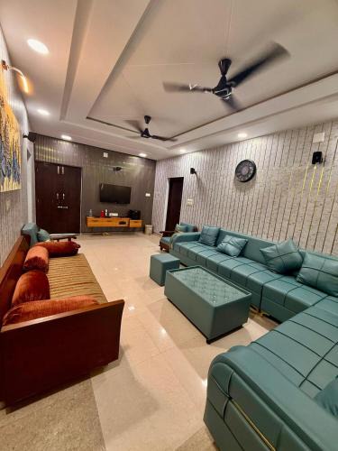 Kalol Apartment | Nest-relax recharge reconnect
