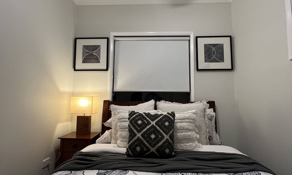 Eastgardens House | New Deluxe Guesthouse at Eastgardens (8)
