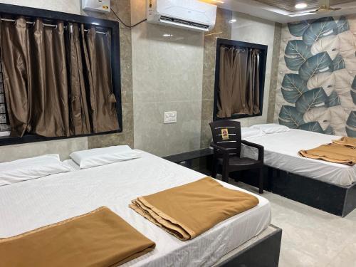 Mantralayam Hotel | New Kamadhenu residency