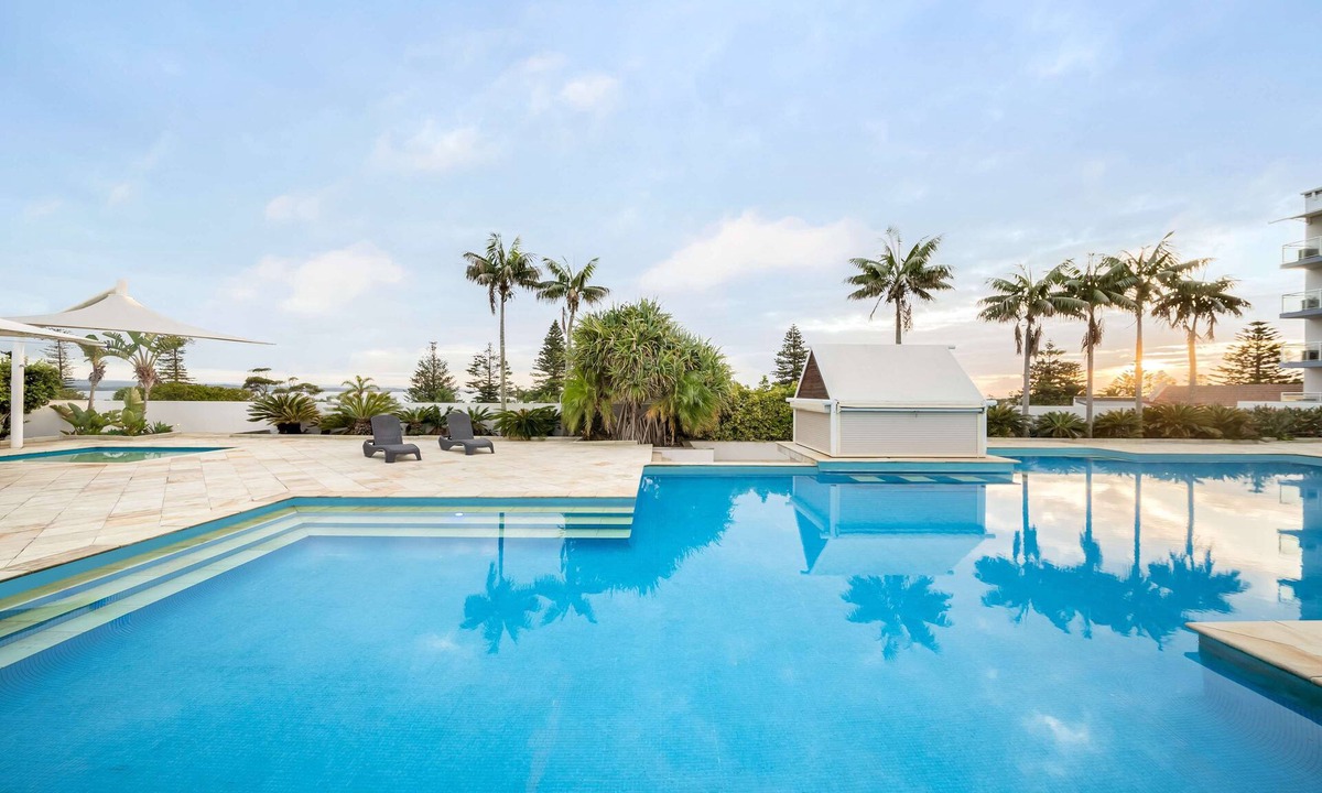 The Entrance Apartment | Oaks The Entrance Waterfront Suites