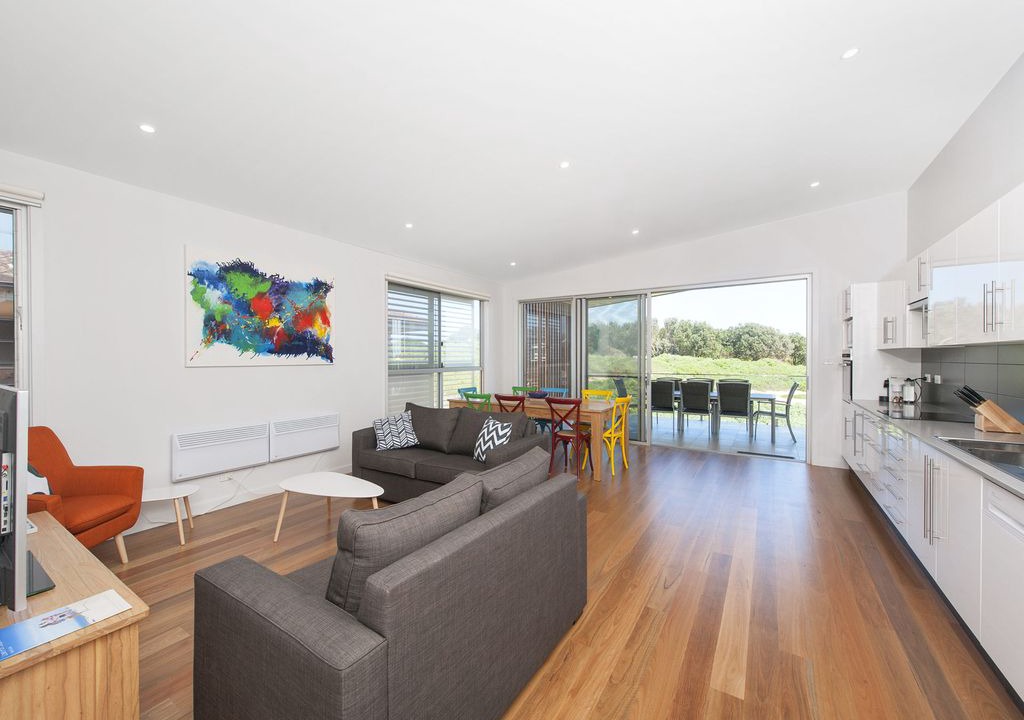 Anna Bay House | Ocean Views, 41A Ocean Avenue