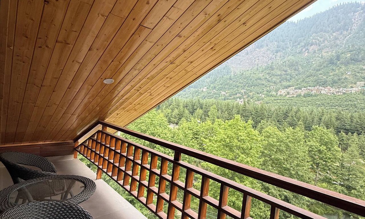 Khattalwada Hotel | Old Manali Retreat
