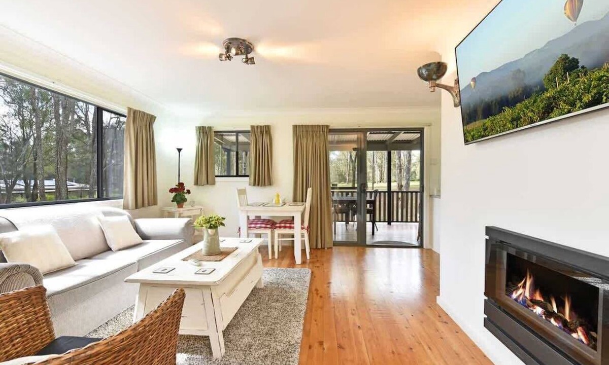 Pokolbin Villa | Olive Grove 3 Cottage Central Vineyard Area