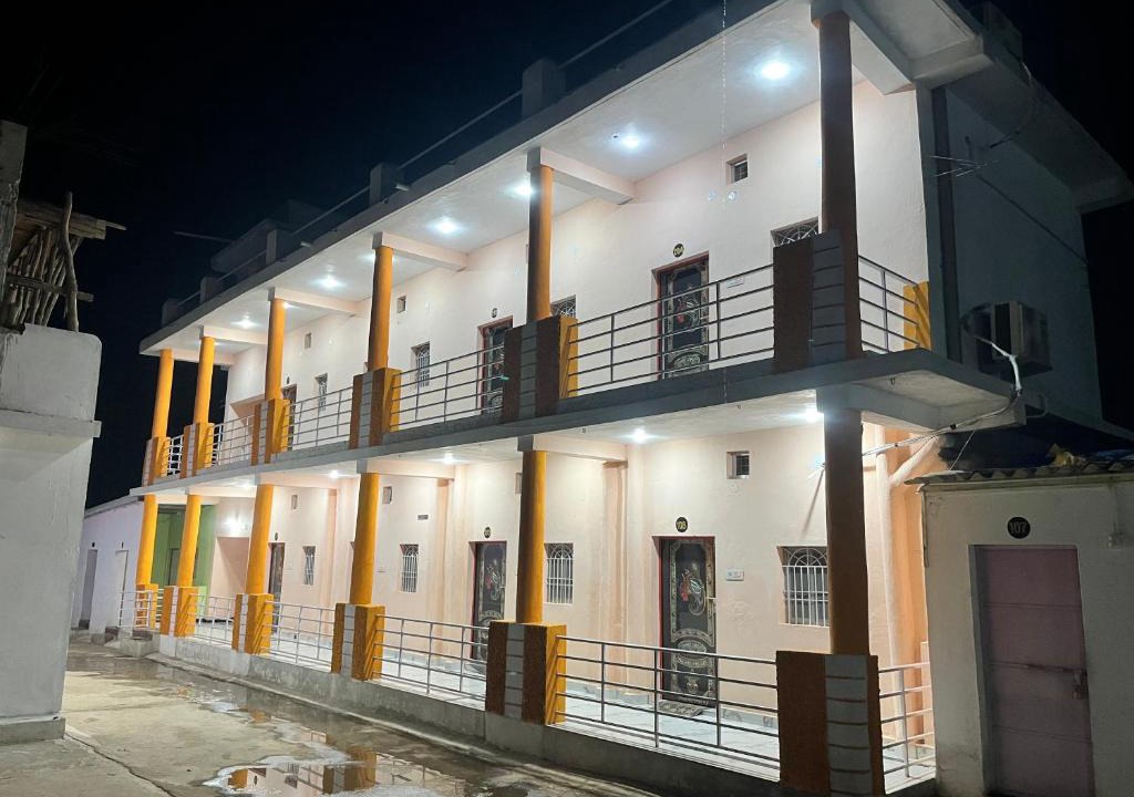 Rajendragram House | Om Aadarsham यात्री निवास