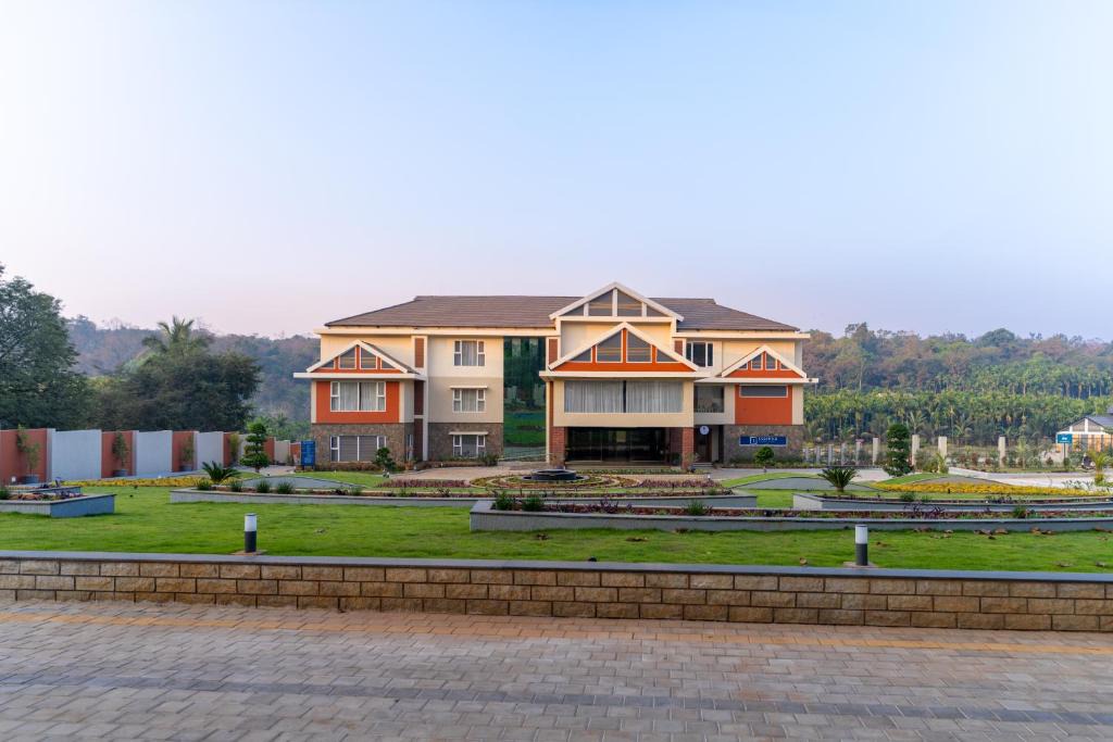 Sirsi Hotel | Omkar Jungle Resort & Spa, Sirsi