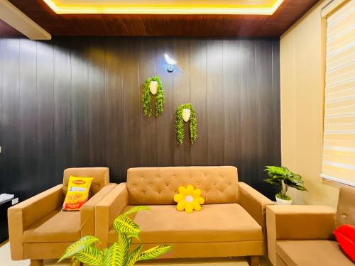 Agra Apartment | Ophelia