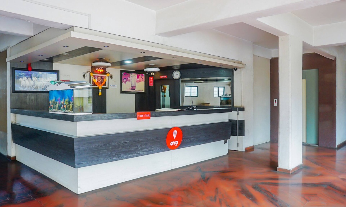 Wagholi Hotel | OYO 17121 Hotel Yashraj Inn