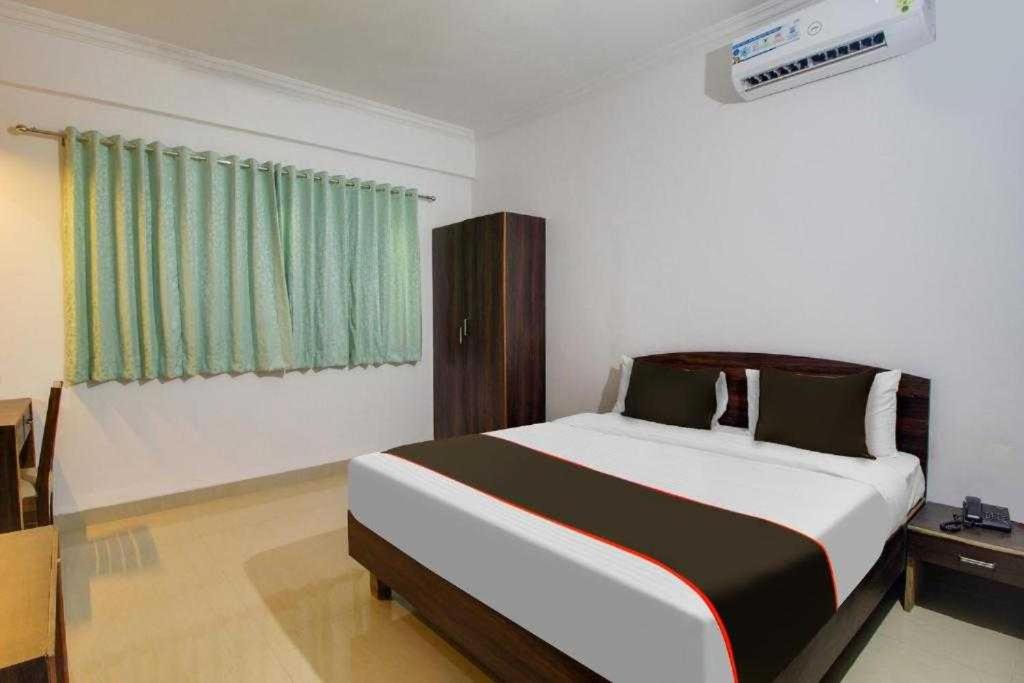 Uppal Hotel | OYO Flagship Lotus Guest Grand Inn