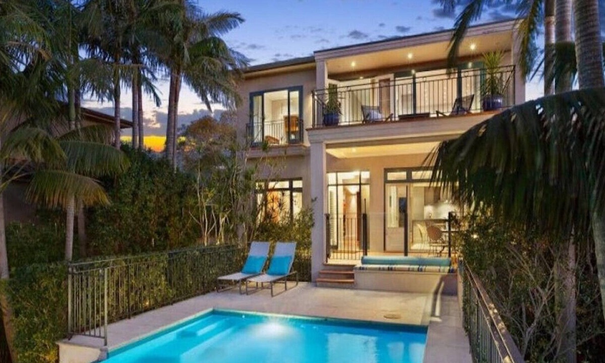 Mosman House | Palm Breeze Resort Living