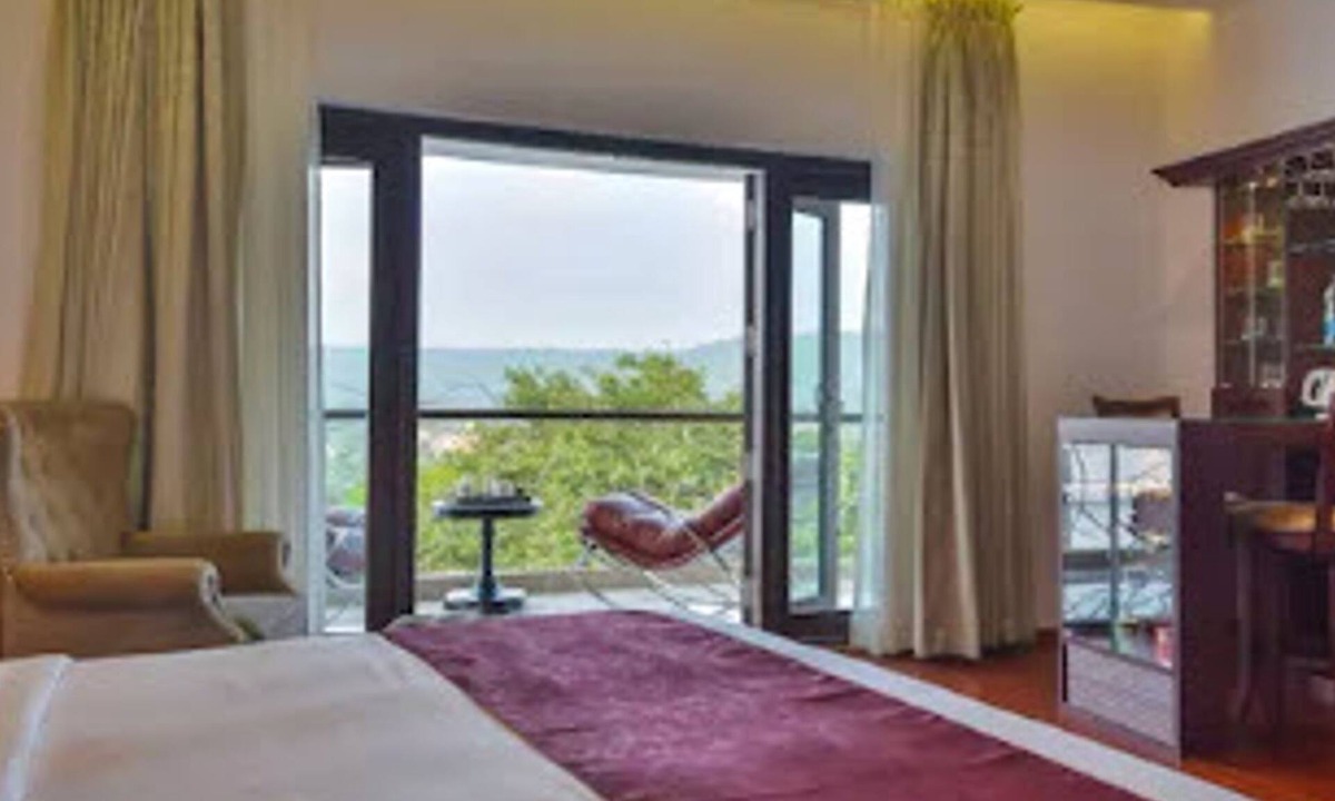 Arpora Hotel | Park Regis Goa