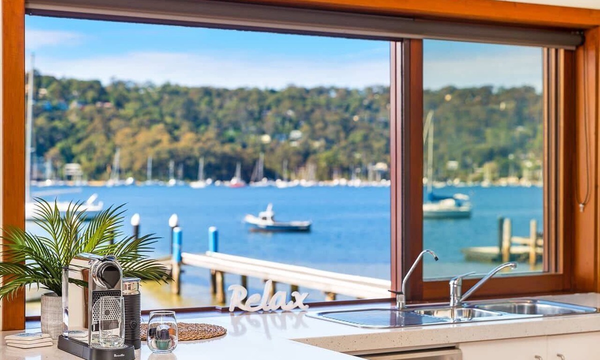 Scotland Island House | Peaceful Scotland Island Retreat | Waters Edge