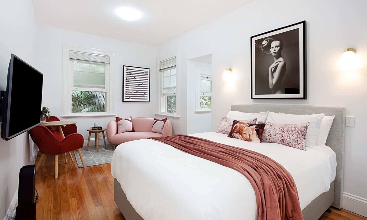 Lewisham Apartment | Perfect Located Cosy Studio in Sydney