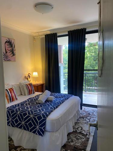 Guildford Apartment | Platform ONE Guilford-Walk to Station