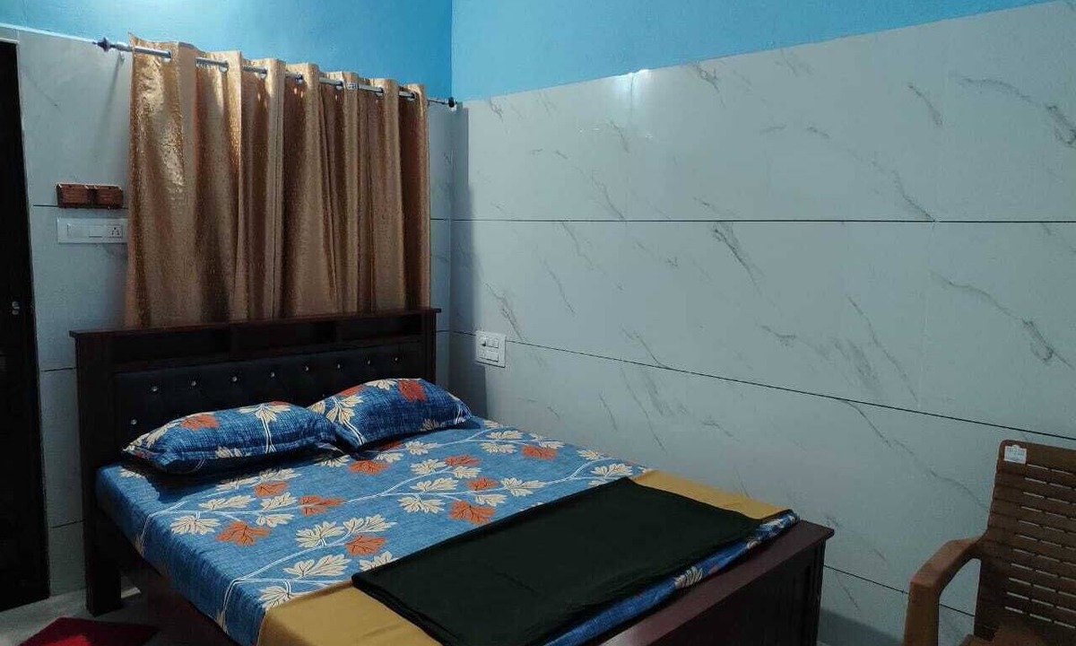 Murudeshwara Hotel | Pranav Deluxe Stay