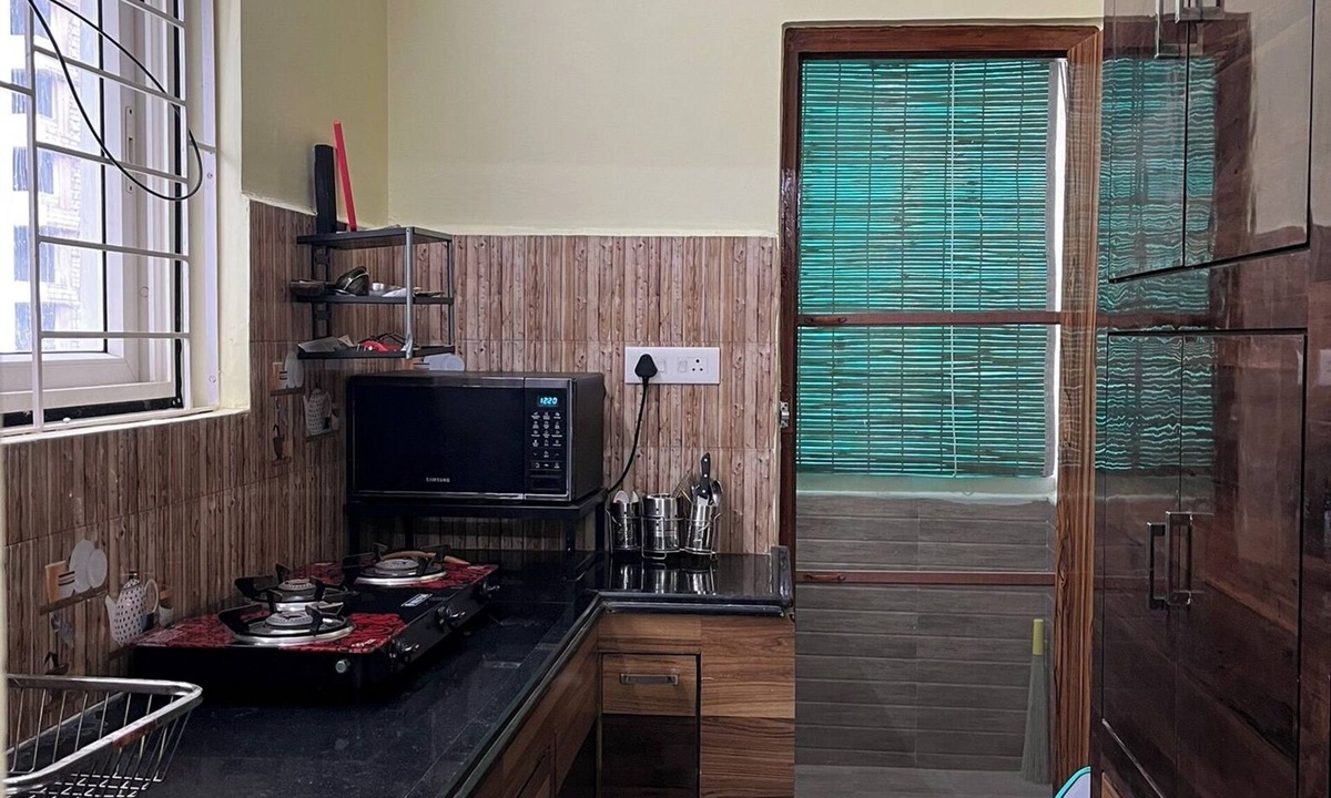 Gachibowli Apartment | Premium 1BHK Gachibowli -Walk to AIG