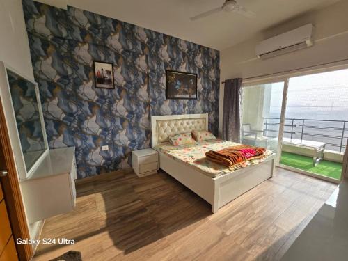 Greater Noida Apartment | Premium Suite 1bhk Paramount