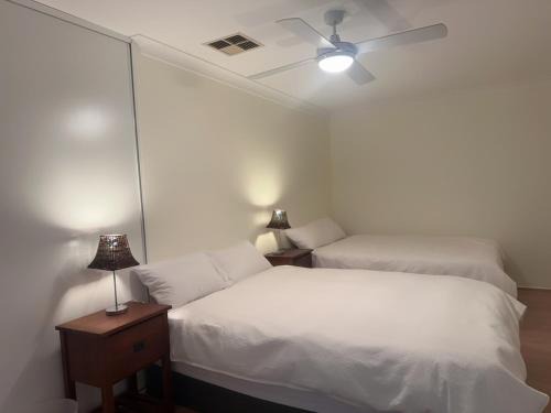 Elderslie Apartment | Private Room-2Queen beds
