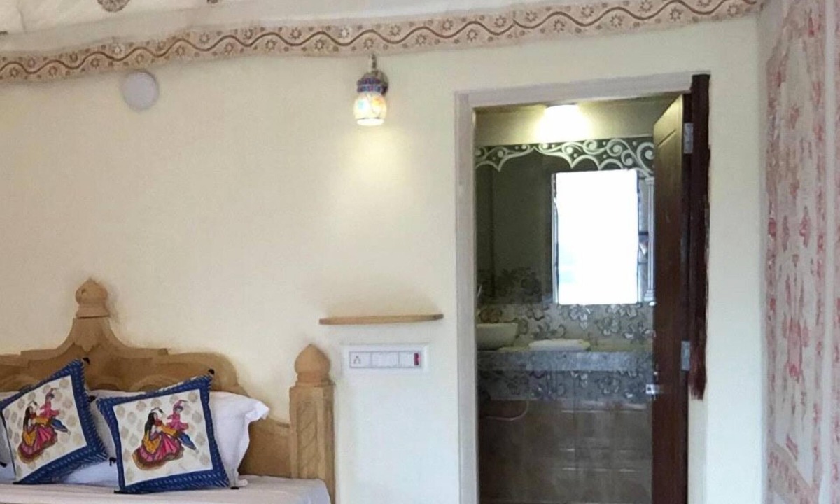 Sam Hotel | Queen of Thar Desert Camp