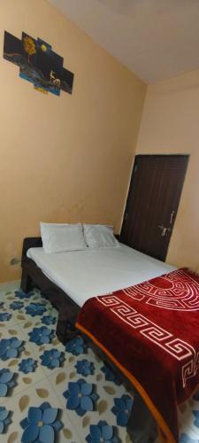 Dwarka House | Radhe House