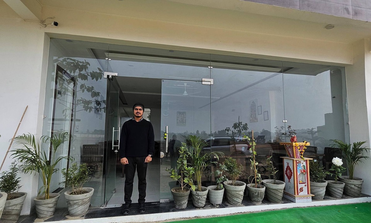 Tarabganj Hotel | Ram Darshan Palace