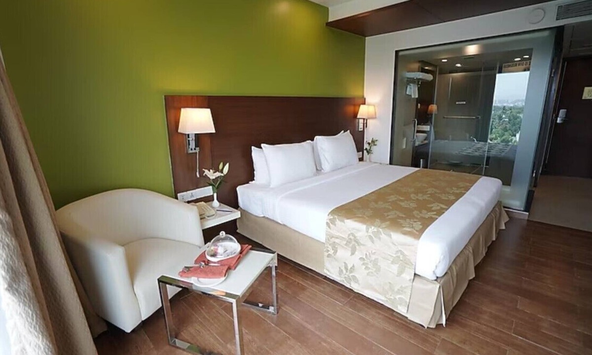 Shivajinagar Hotel | Ramee Grand Hotel and Spa, Pune