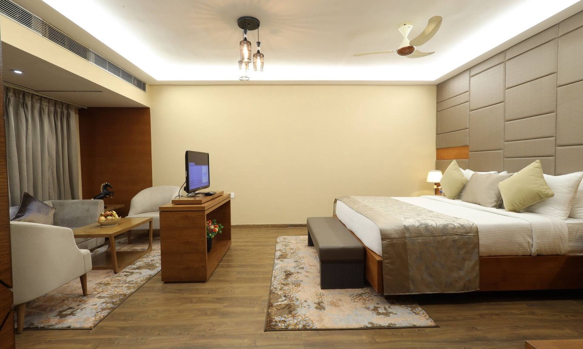 Bharuch Hotel | Rang Lords Inn Bharuch