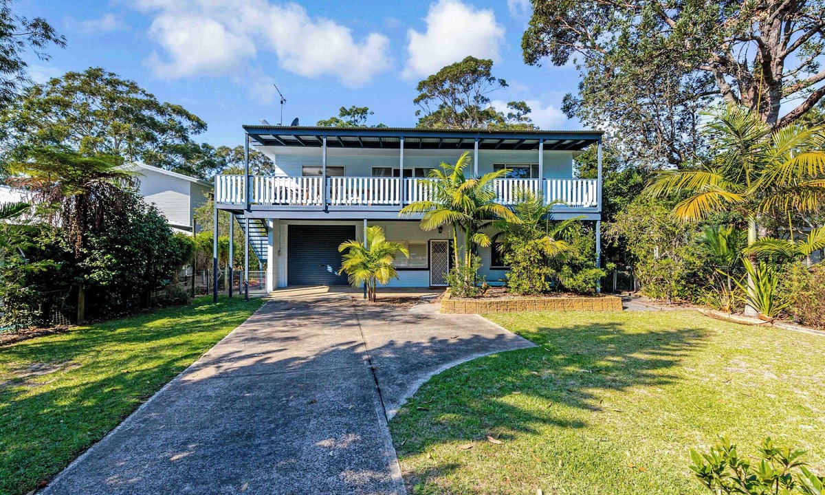 Broulee House | Relaxed Beach House Near Broulee Beach