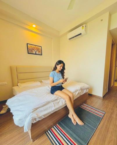 Jaypee Greens Apartment | Relaxing place couple friendly